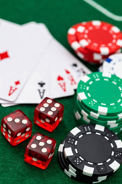 Live blackjack dealer at table with multiple camera angles on 138 slot